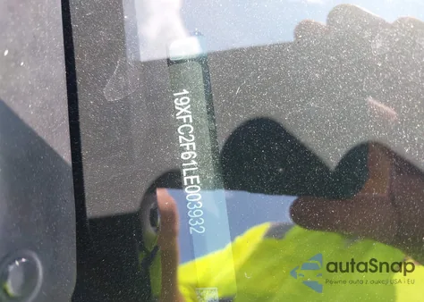 2020 Honda Civic Lx z USA, uszkodzony, nr VIN 19XFC2F61LE003932